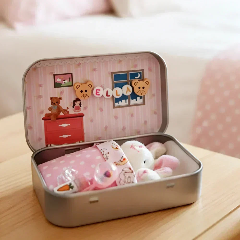 💎 50% OFF! 💎 Bunny Mummy & Baby Plush Pocket Tin – Handmade Easter Collectible with Cozy Blanket (Pink/Blue Ears) 🐇🎁